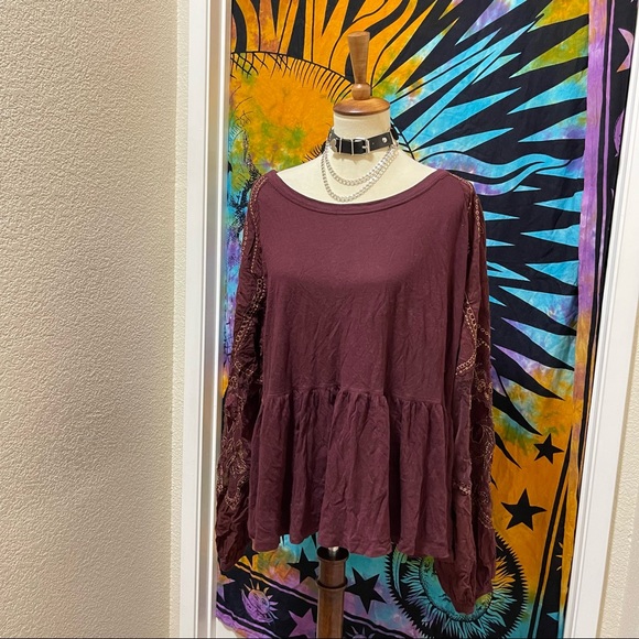 🌈 Lovely lace embroidered top - Picture 3 of 11